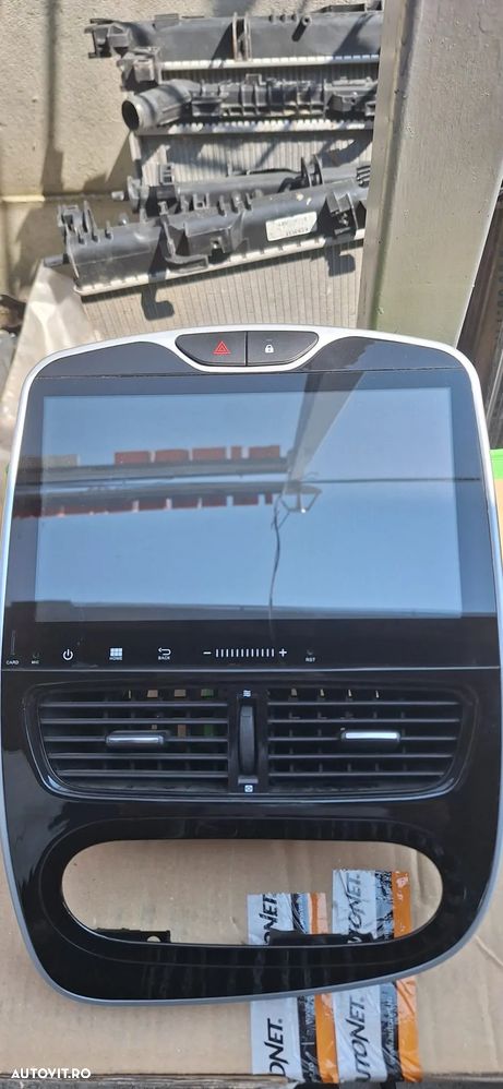 Navigatie Renault Clio 4 cu Android - 2
