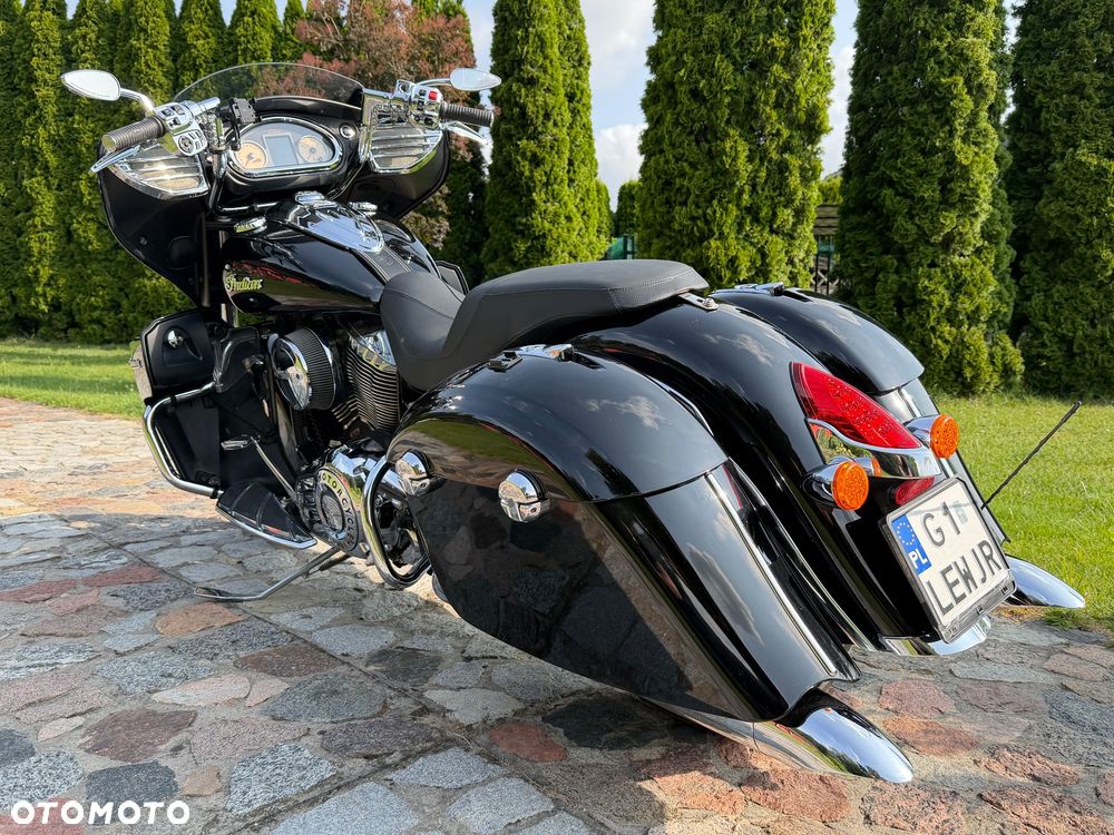 Indian Roadmaster - 16