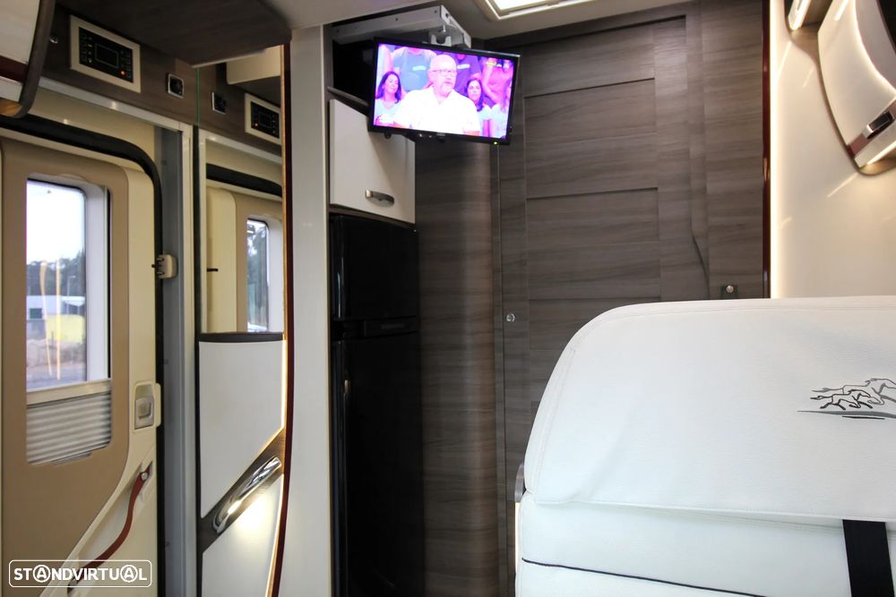 McLouis MC4 Yearling 89 *CAMA CENTRAL + BASCULANTE* - 17