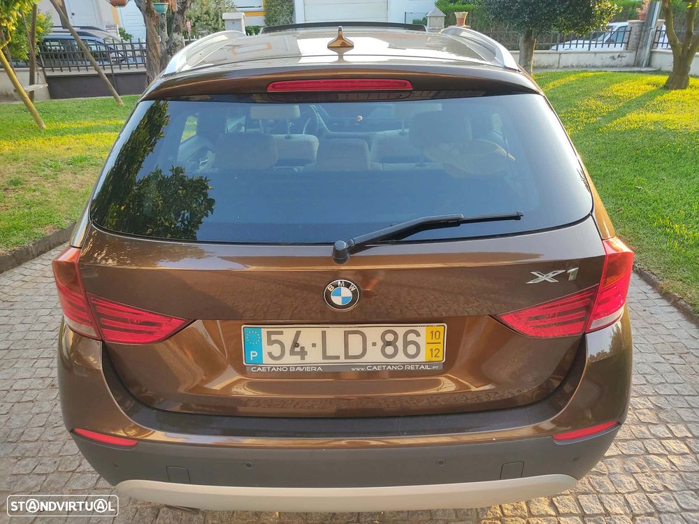 BMW X1 18 d sDrive - 28