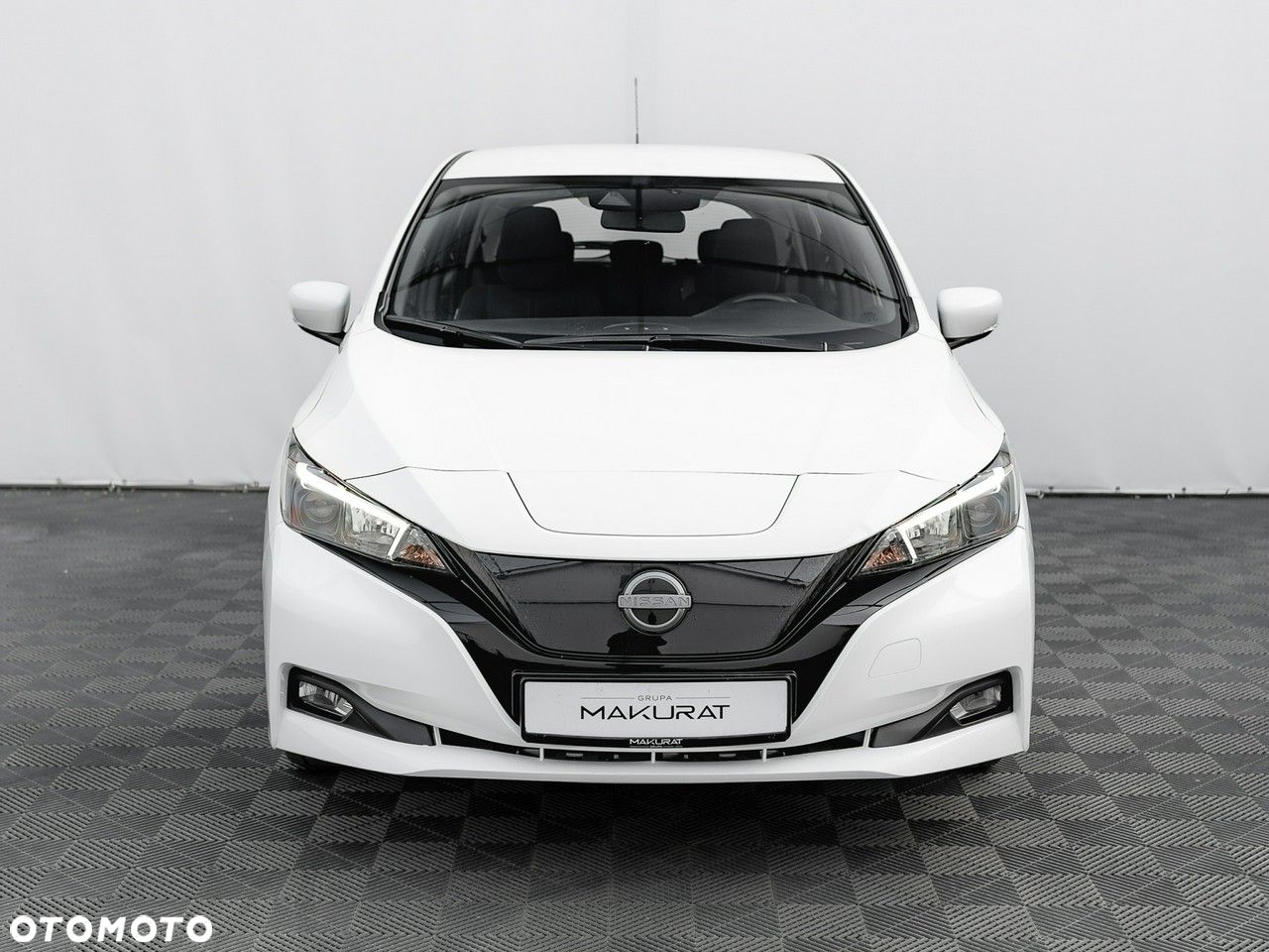 Nissan Leaf - 8
