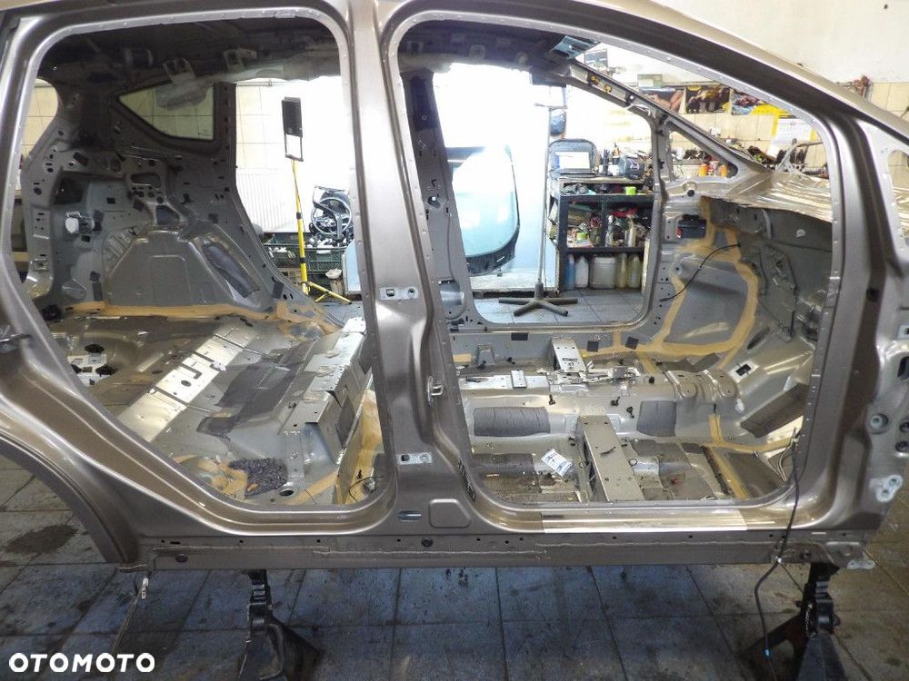 FORD C-MAX II LIFT PRÓG PRAWY EE - 1