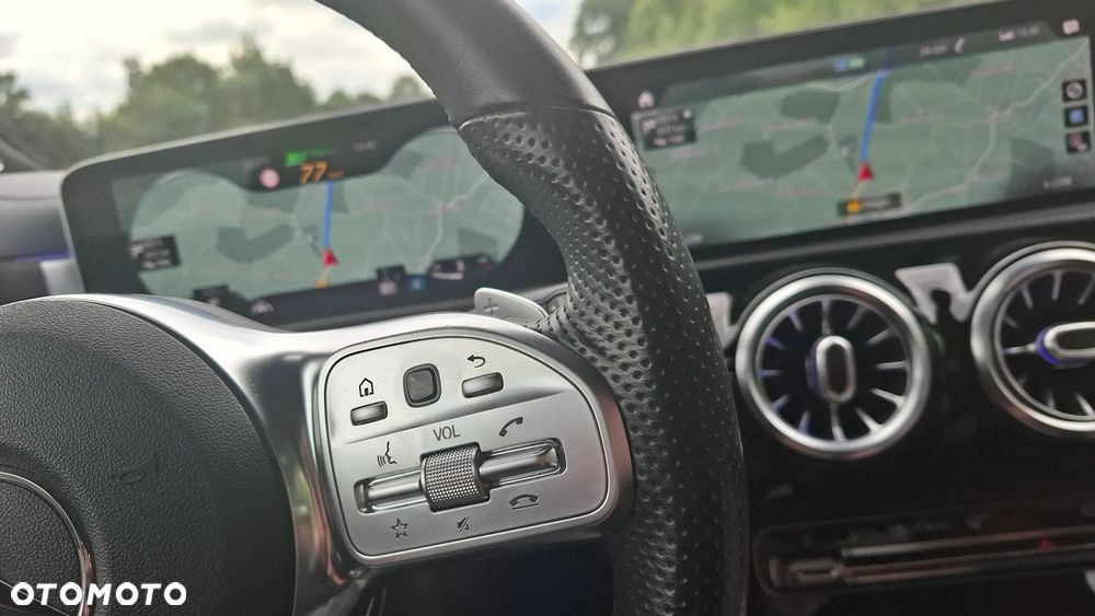 Mercedes-Benz CLA 220 d AMG Line 8G-DCT - 31