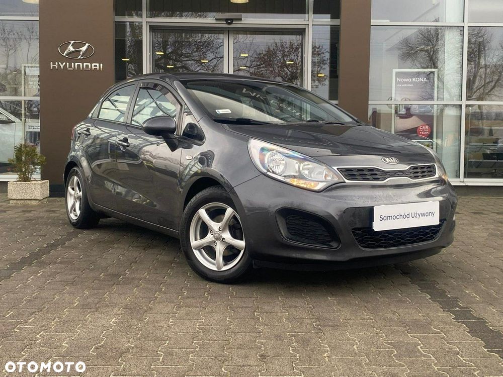 Kia Rio - 2