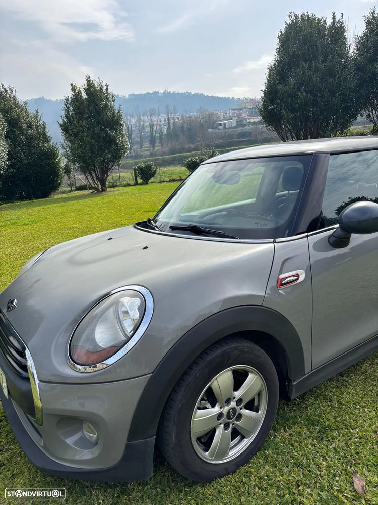 MINI 3 Portas One D Metropolitan - 12