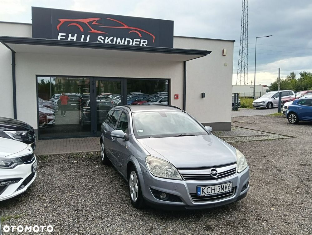 Opel Astra 1.9 CDTI Cosmo - 8