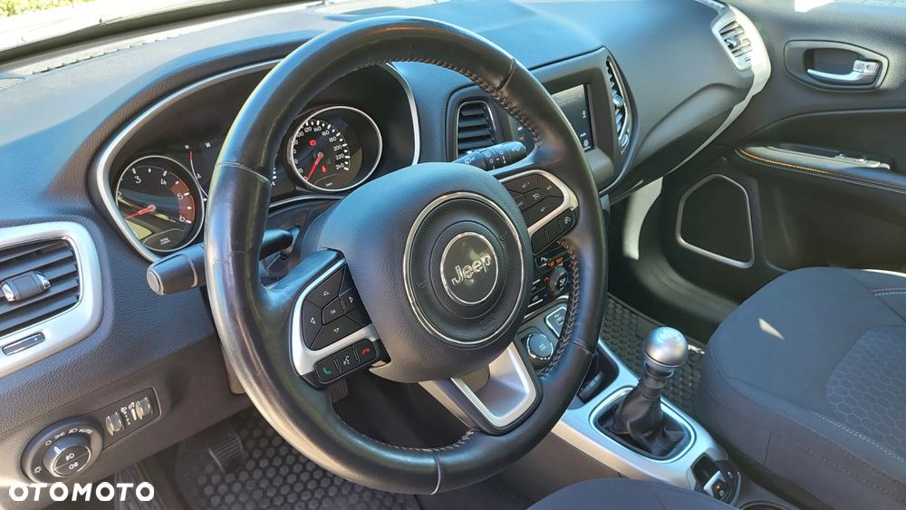 Jeep Compass 2.0 MJD Longitude 4WD S&S - 32