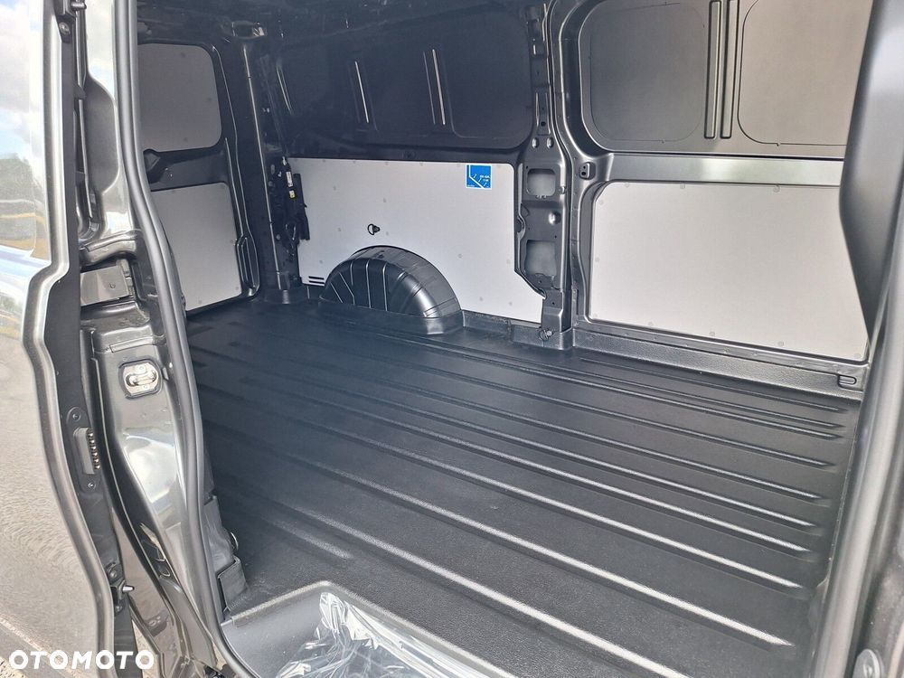 Volkswagen Transporter Furgon, 2,0TDI 150KM, 8-bieg. automatyczna, r.o ; 3500 mm - 15