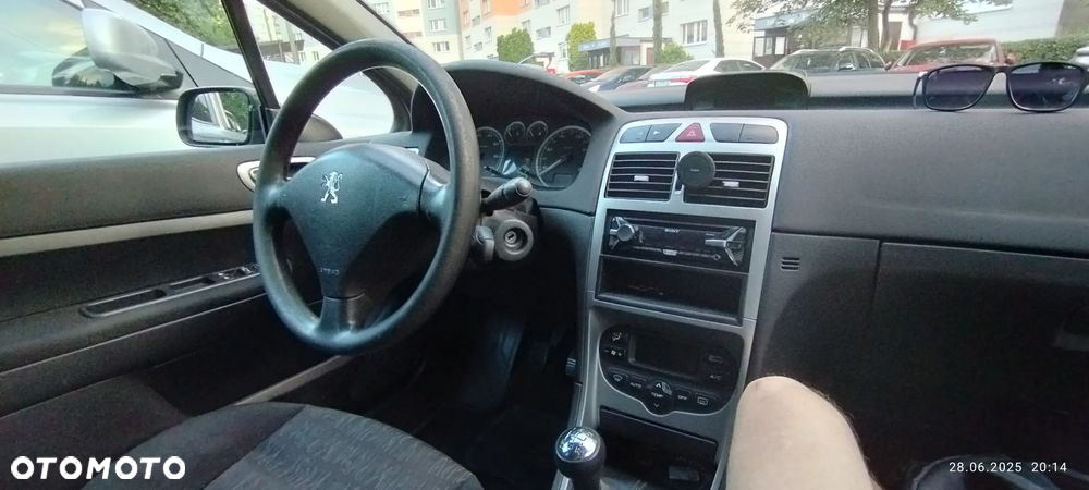 Peugeot 307 1.6 Mistral - 21