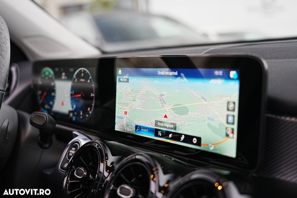 Mercedes-Benz GLB 180 d 8G-DCT EDITION 2022 - 23