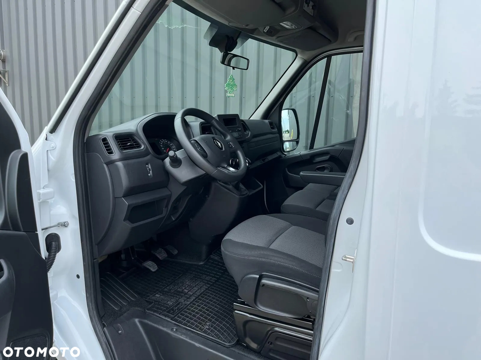 Renault Master - 16