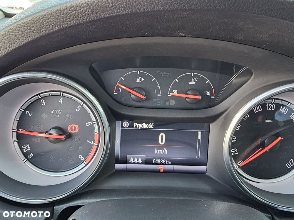 Opel Astra - 25