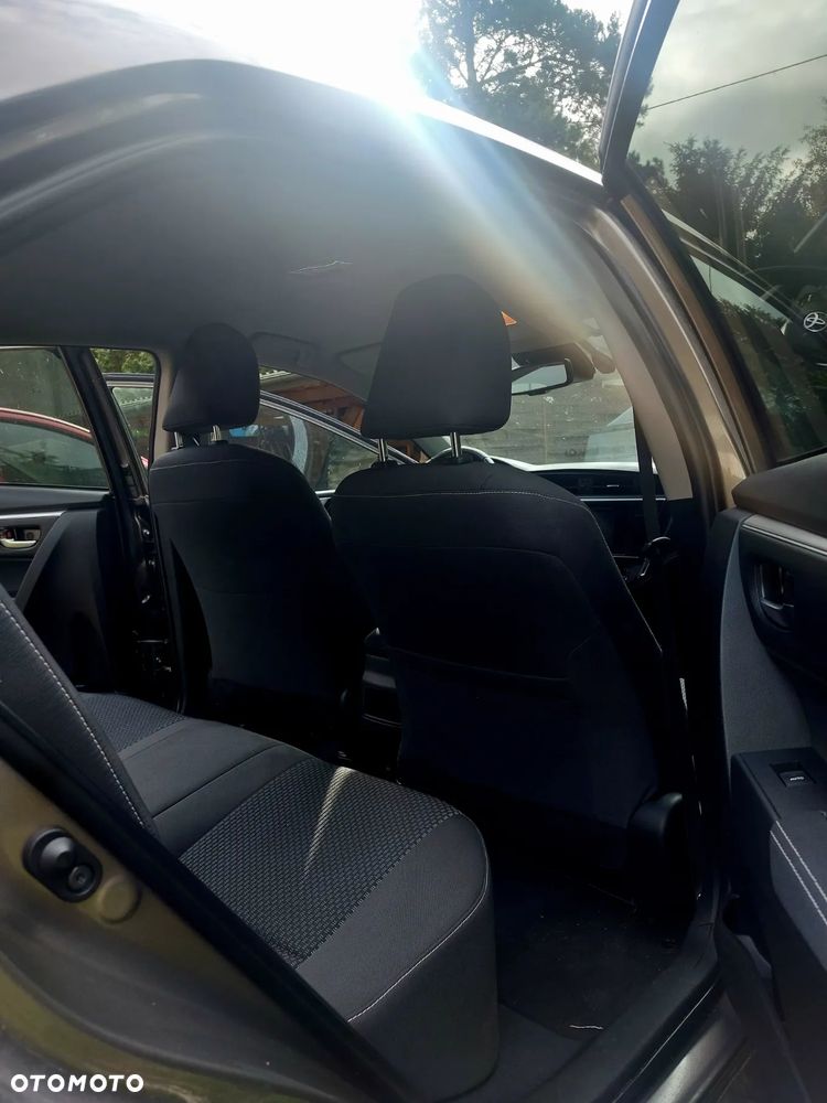Toyota Corolla 1.6 Premium EU6 - 10