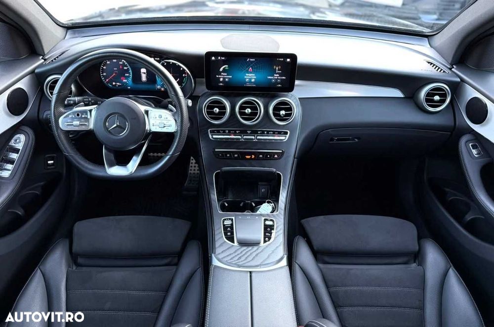 Mercedes-Benz GLC - 26
