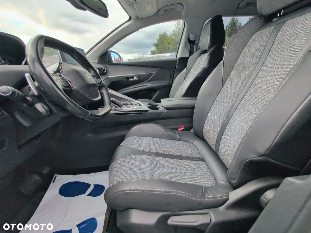 Peugeot 3008 1.5 BlueHDi Allure Pack S&S EAT8 - 9