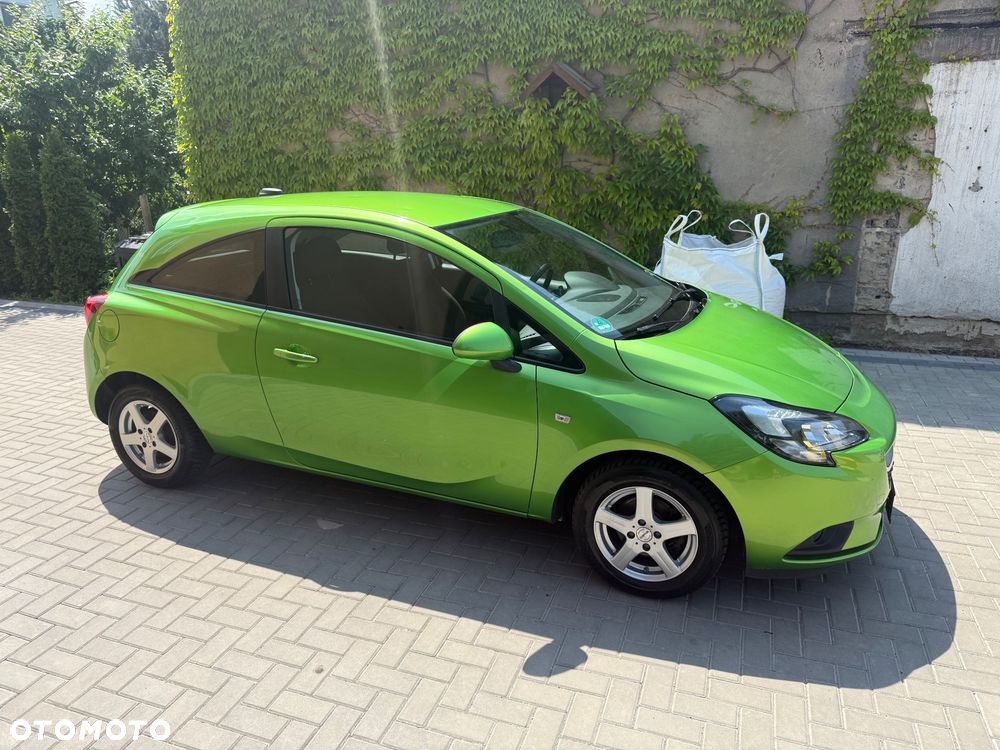 Opel Corsa 1.4 16V Innovation 110 Jahre - 9