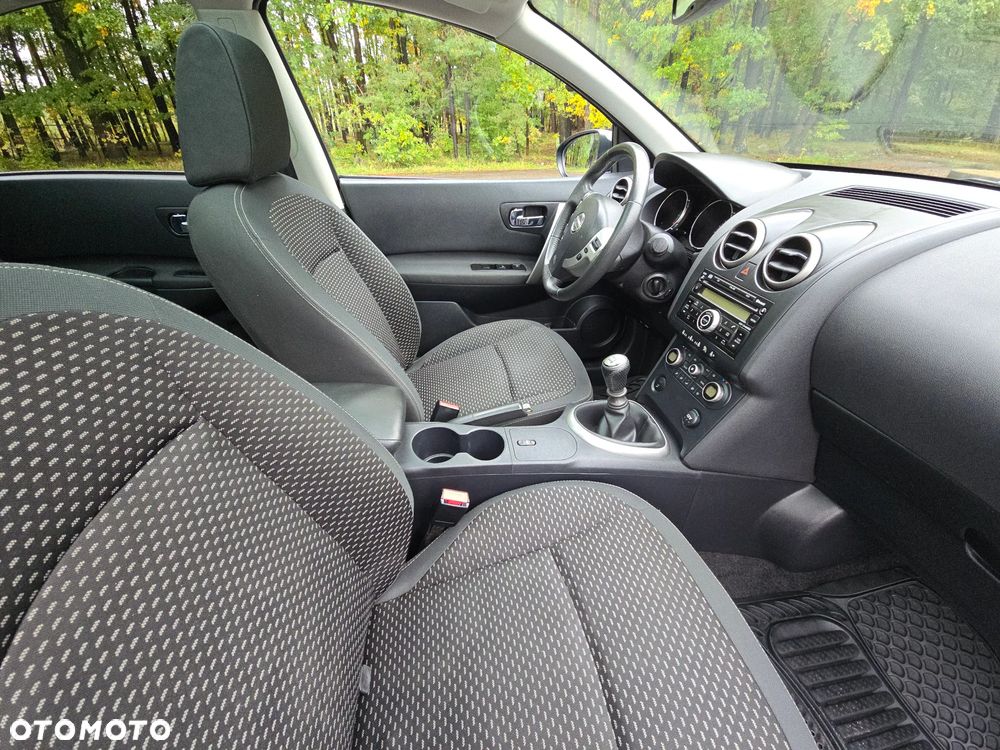 Nissan Qashqai+2 2.0 Tekna Premium - 24