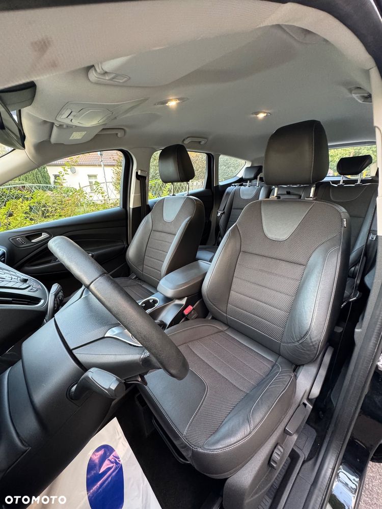 Ford Kuga 2.0 TDCi Titanium - 17