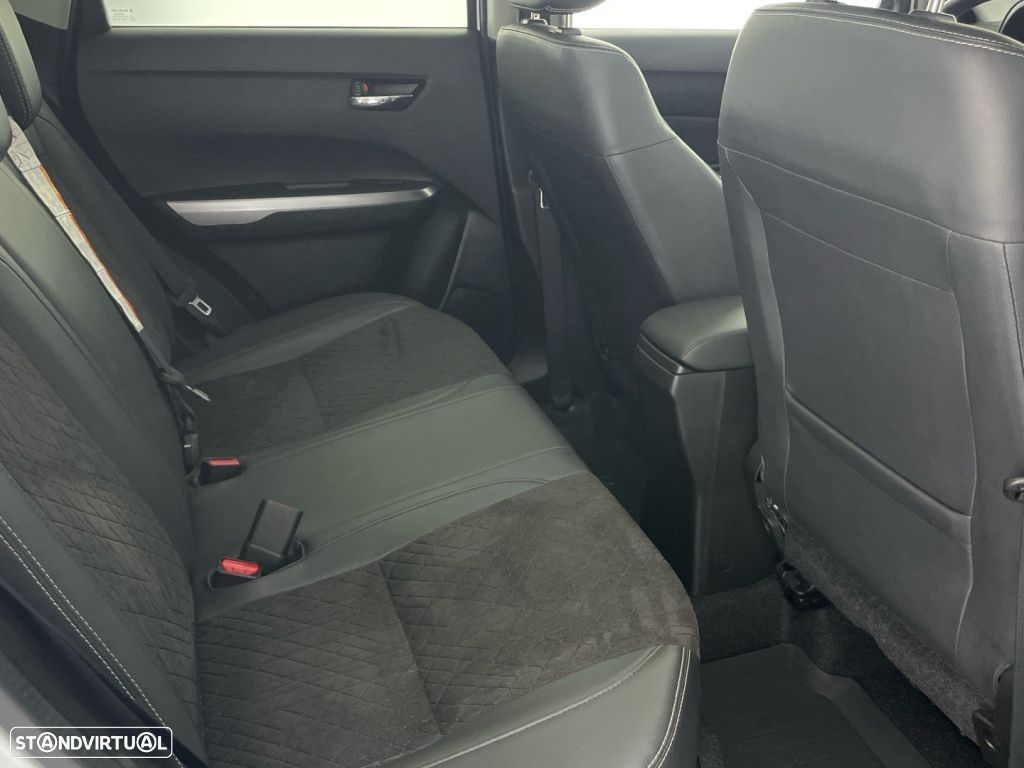Suzuki Vitara - 24