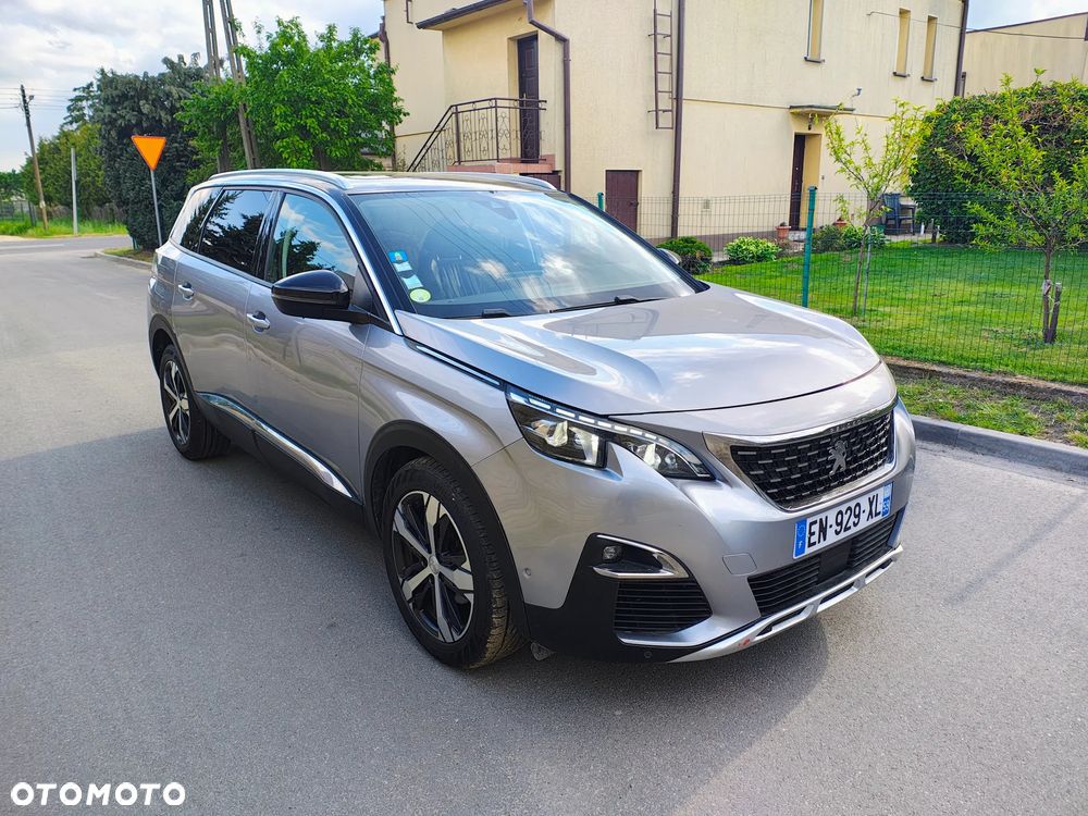 Peugeot 5008 - 3