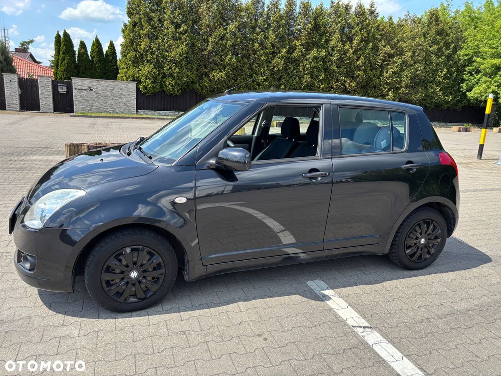 Suzuki Swift - 10