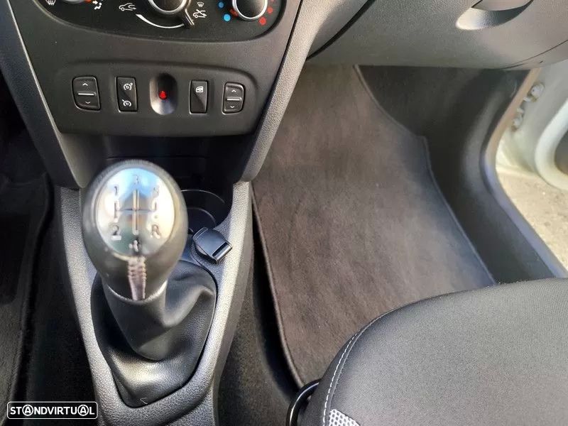 Dacia Logan MCV 1.5 Blue dCi Stepway - 23