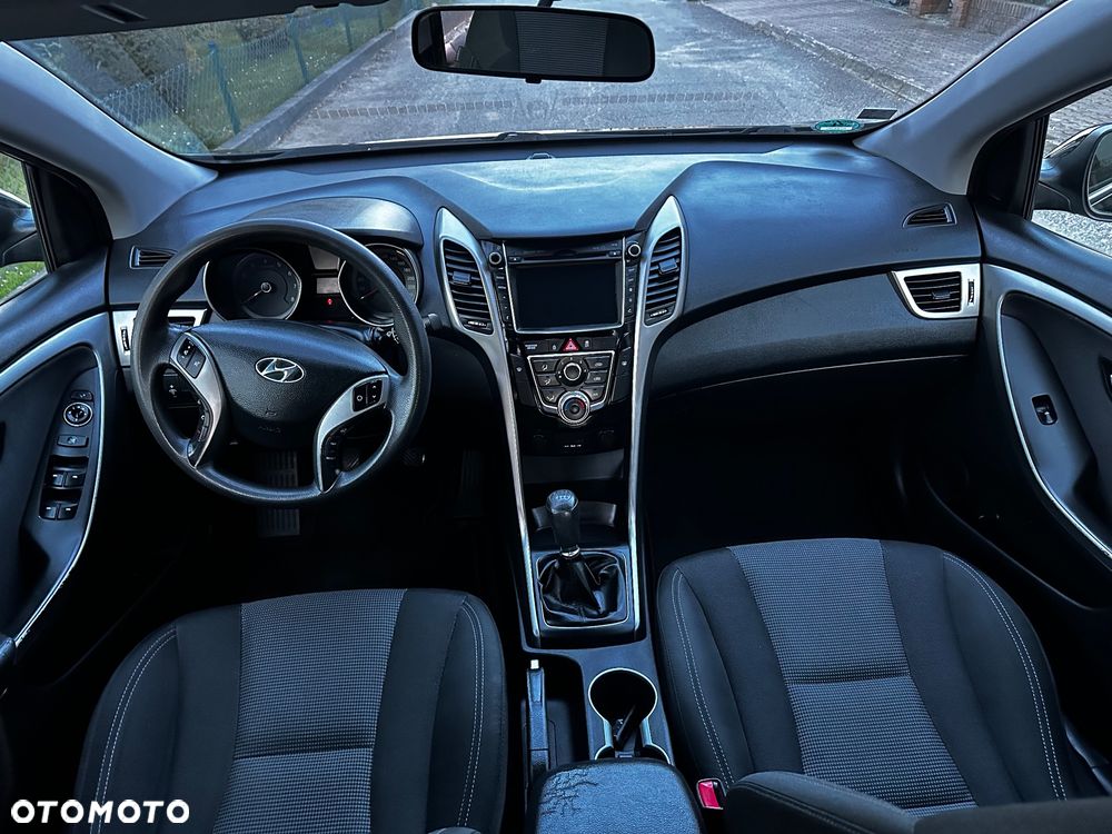 Hyundai i30 1.4 Premium - 6