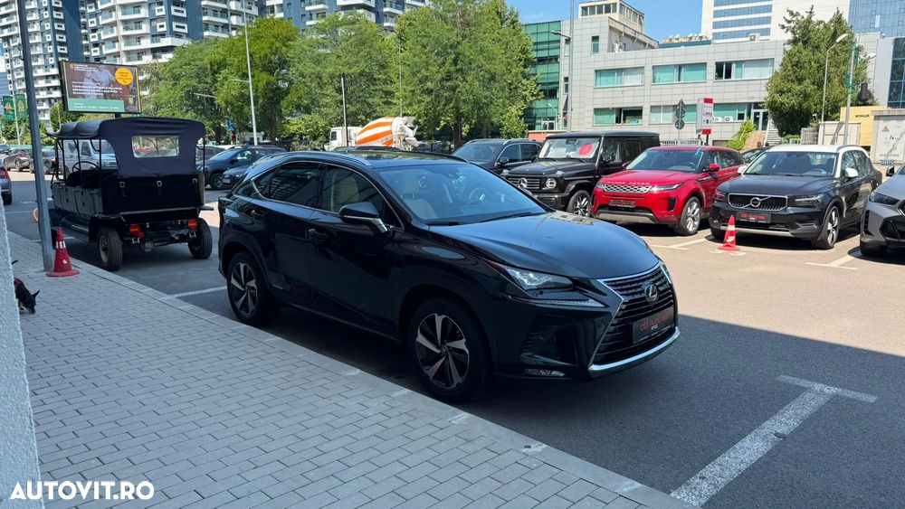 Lexus Seria NX - 5