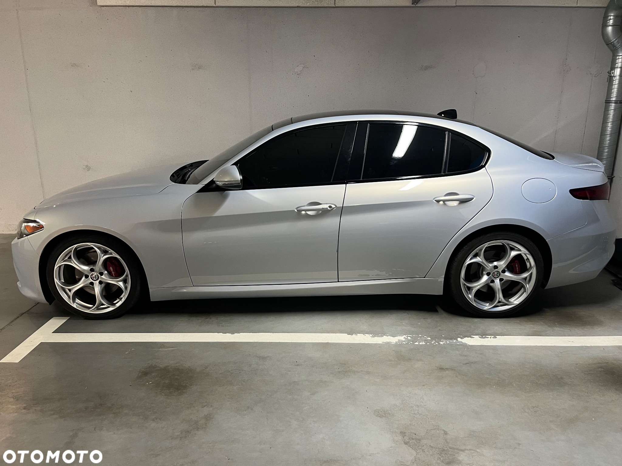 Alfa Romeo Giulia 2.0 Turbo 16V AT8 Veloce Ti - 35