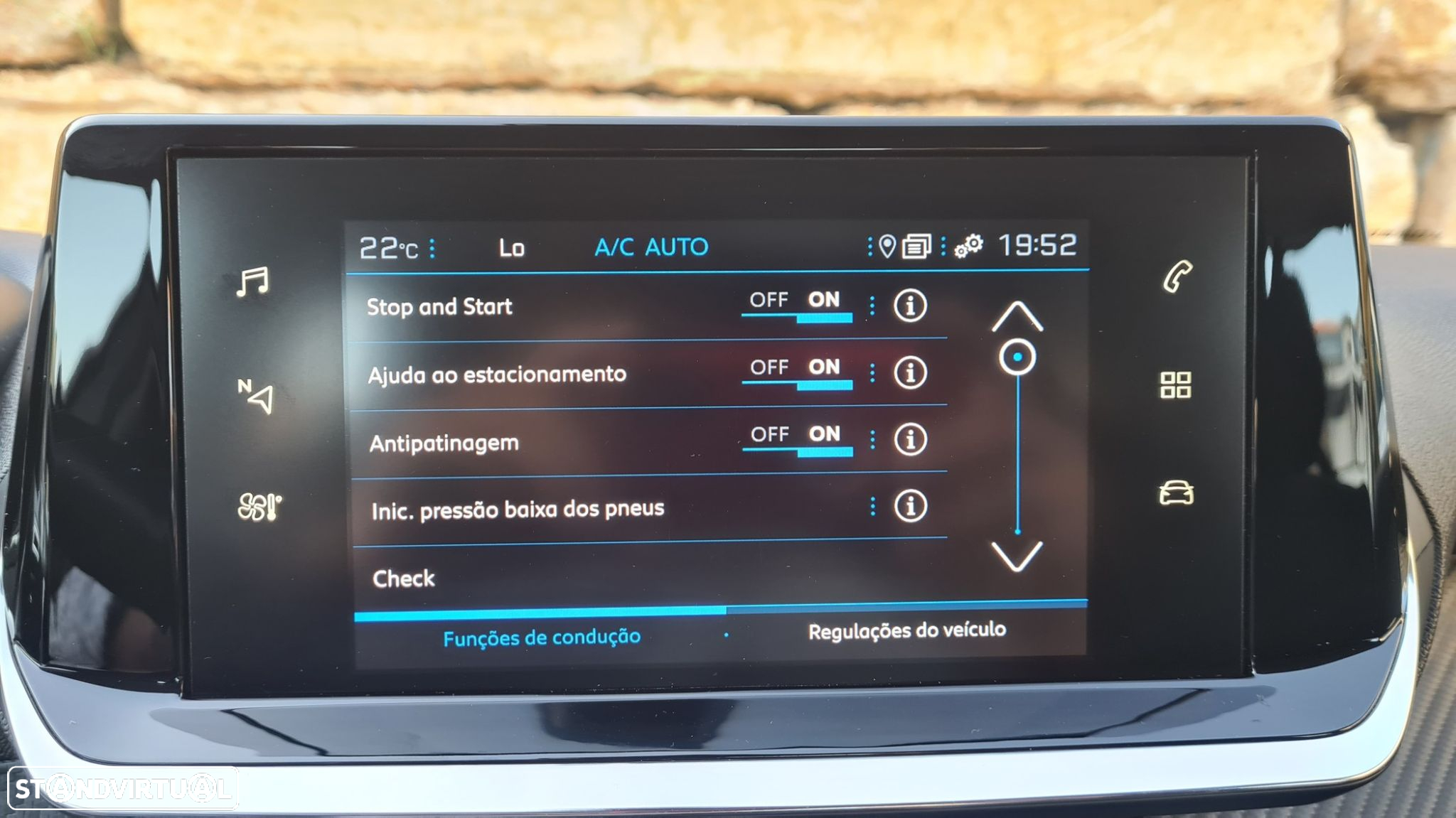Peugeot 208 1.5 BlueHDi Active - 21