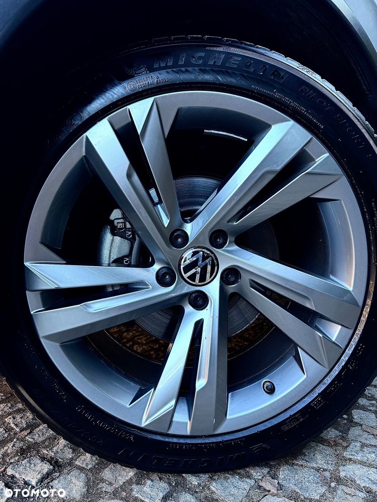 Volkswagen Tiguan 2.0 TDI SCR DSG R-Line - 21