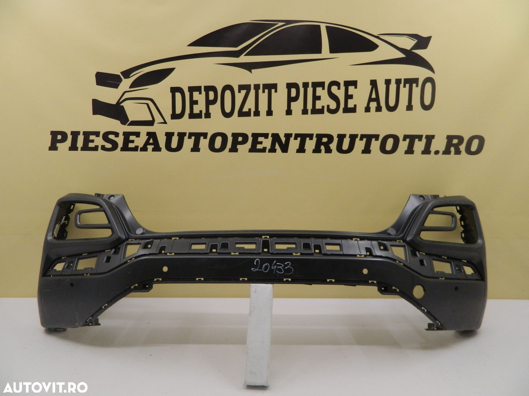 Bara spate Hyundai Kona, 2018, 2019, 2020, 2021, cod origine 86611-J9020. - 2