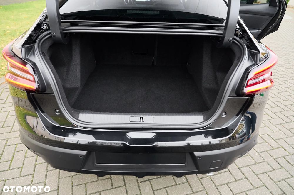 Citroën C4X BlueHDi 130 Stop&Start EAT8 MAX - 18