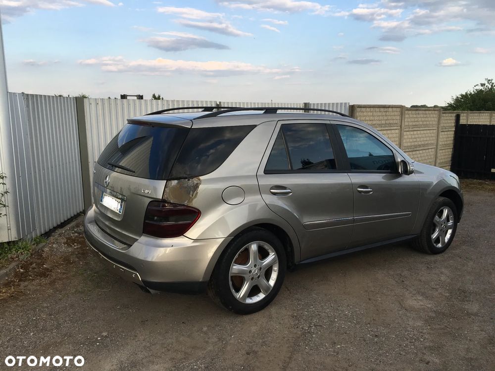 Mercedes-Benz ML - 6