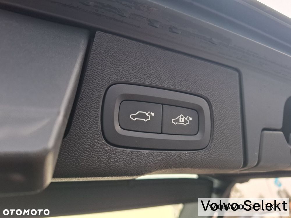 Volvo XC 60 - 32