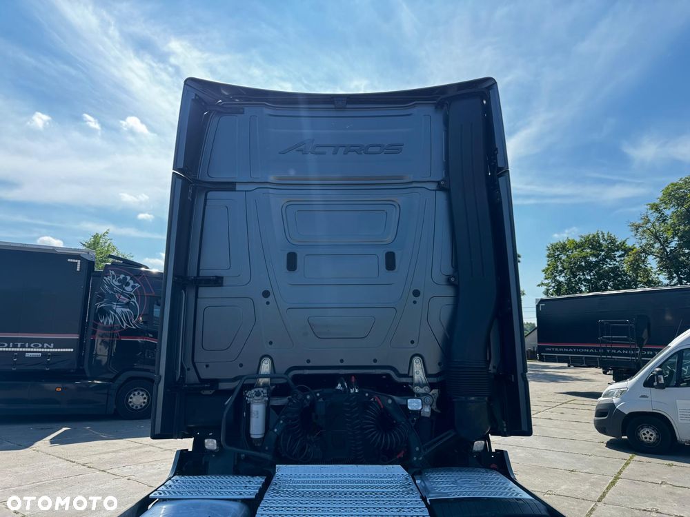 Mercedes-Benz ACTROS EDITION 2 - 8