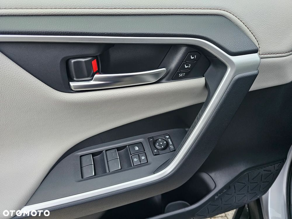 Toyota RAV4 2.5 Hybrid Executive 4x4 - 17