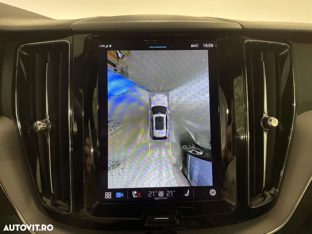 Volvo XC 60 T6 AWD Recharge Geartronic RDesign - 20