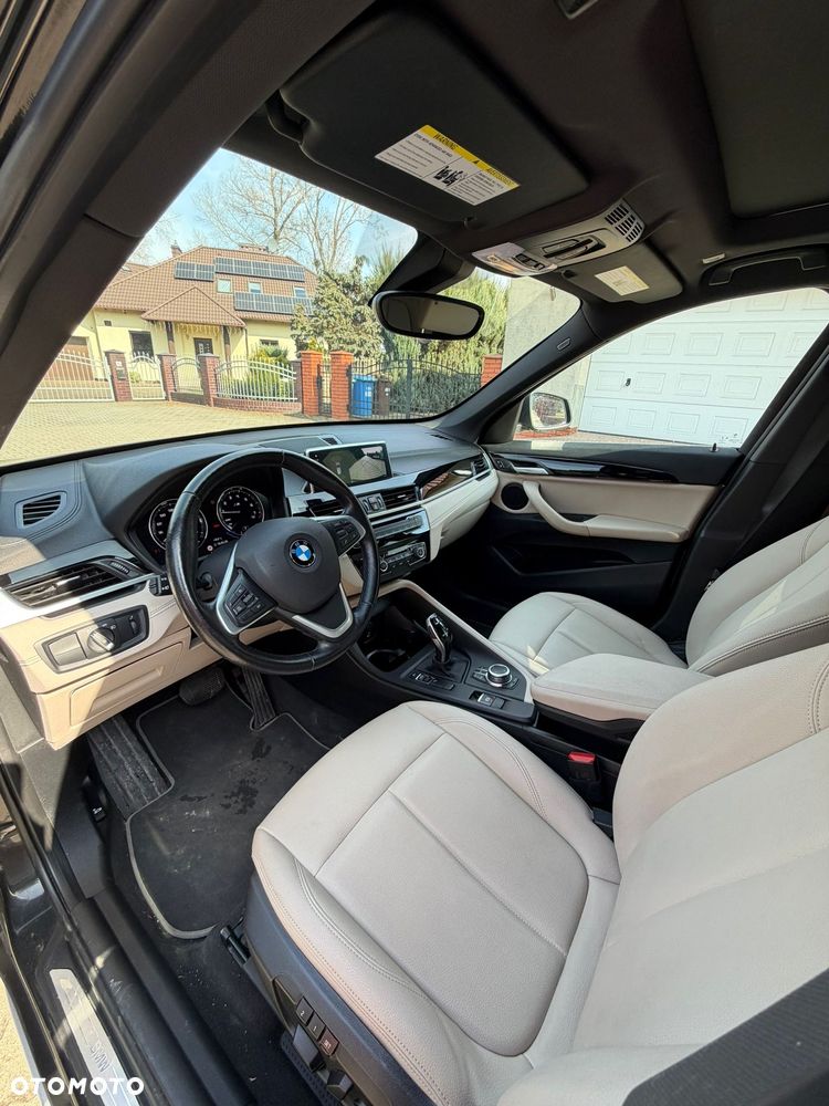 BMW X1 xDrive28i - 9