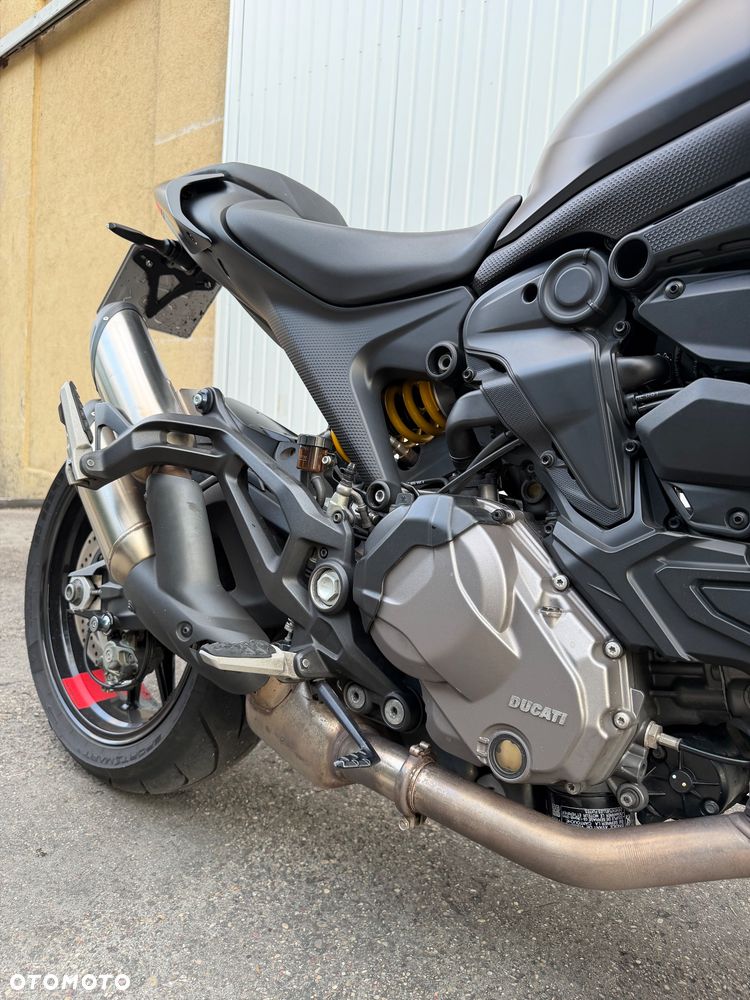 Ducati Monster - 8