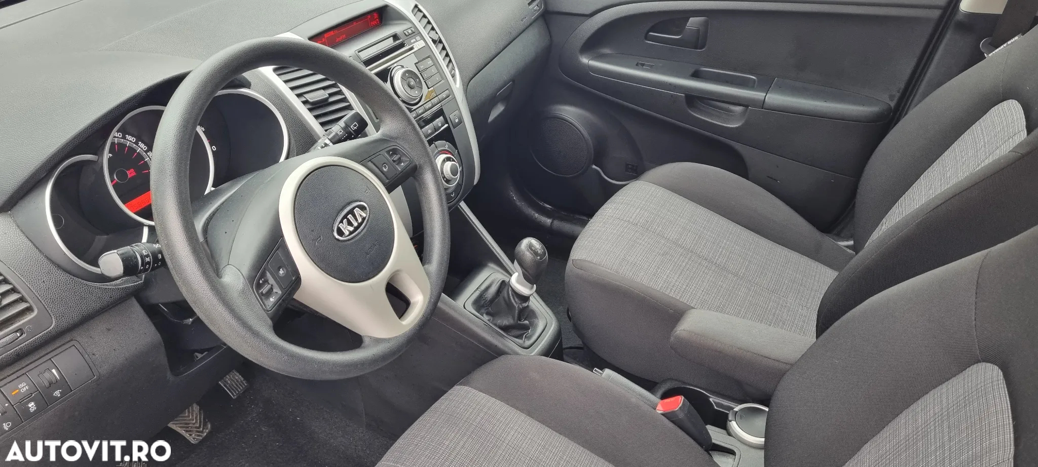 Kia Venga 1.4 CVVT Attract - 17