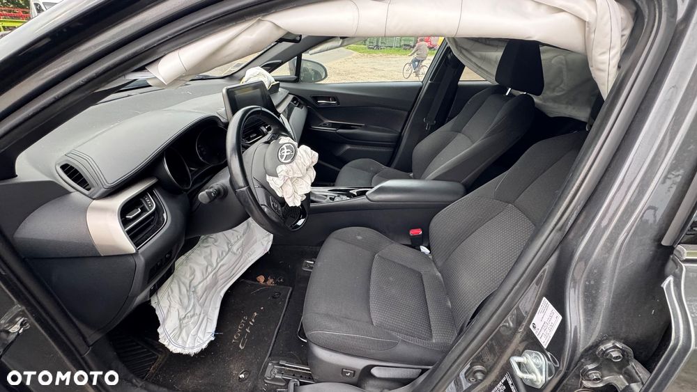 Toyota C-HR 1.8 Hybrid Dynamic - 17