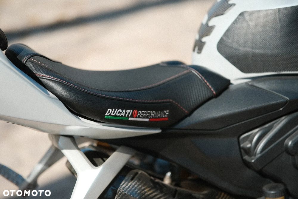 Ducati Panigale 899 - 8