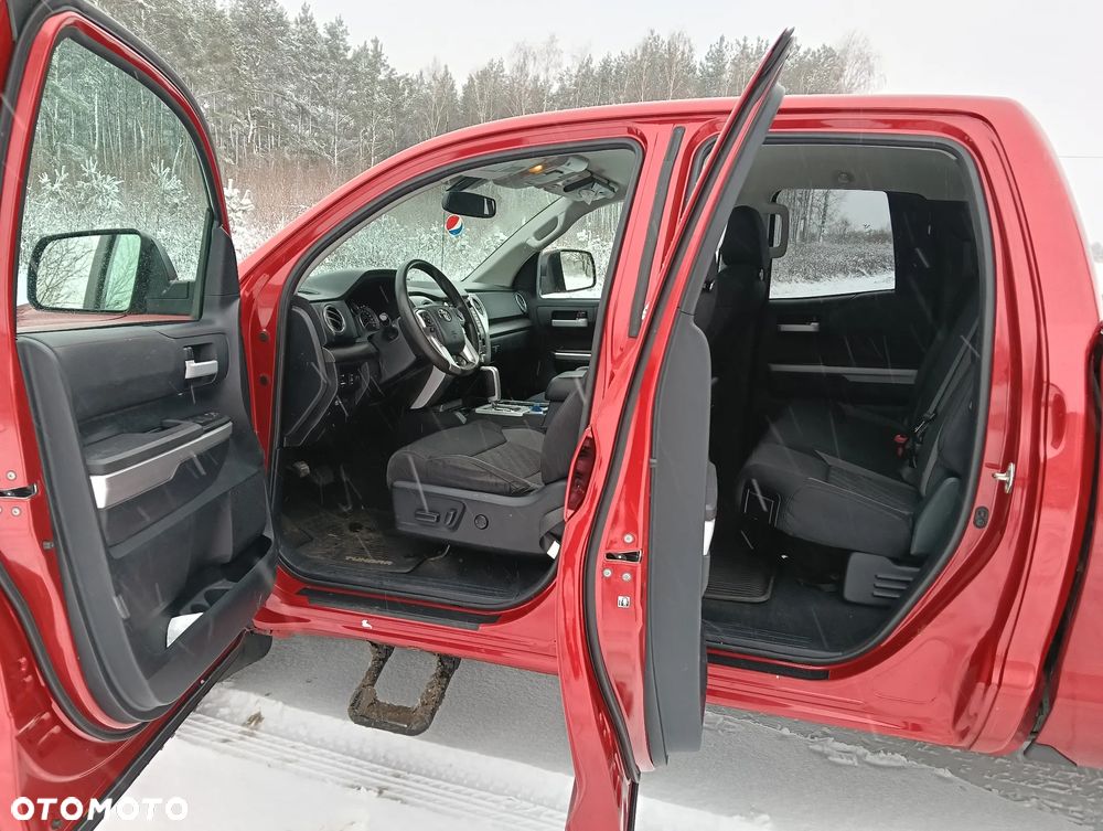 Toyota Tundra 5.7 4x4 Double Cab SR5 - 16