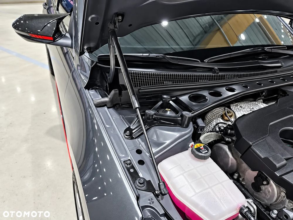 Hyundai Elantra - 19