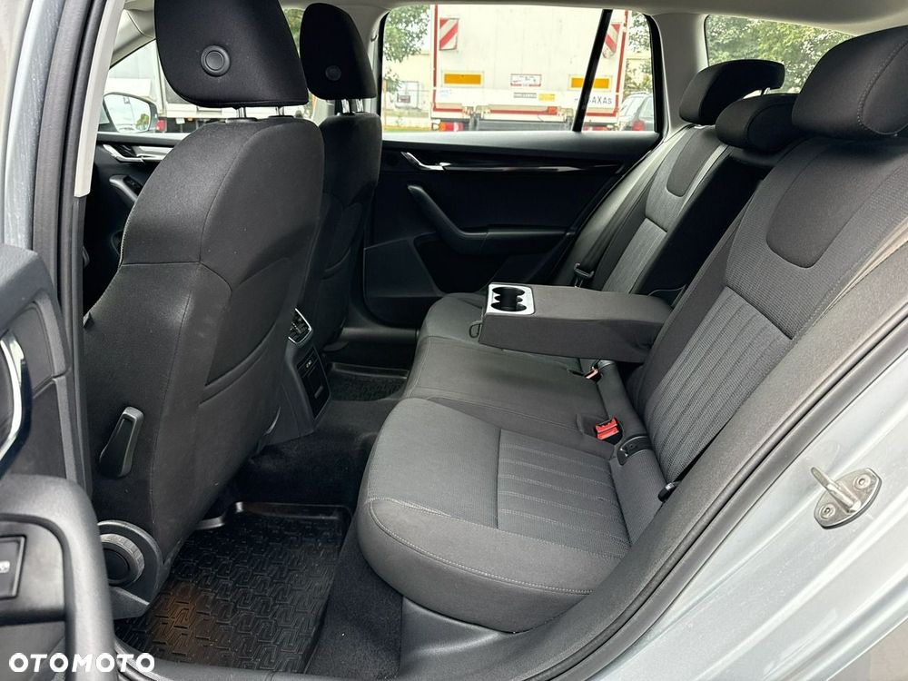 Skoda Octavia 1.5 TSI ACT Style DSG - 15