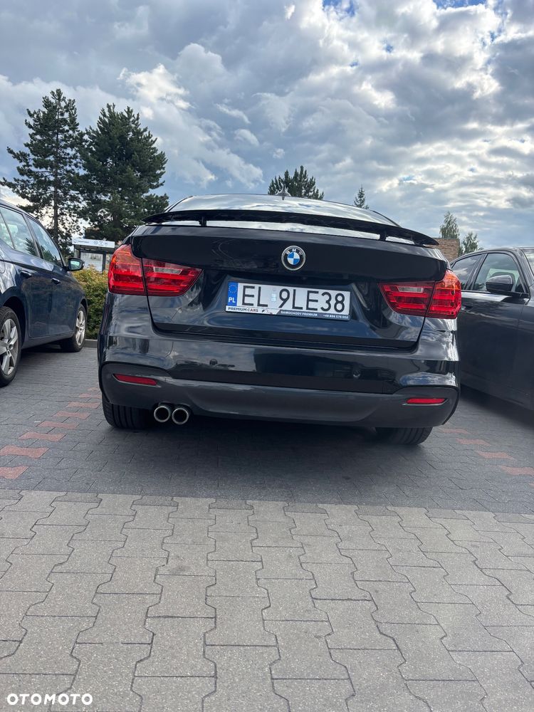 BMW Seria 3 325d - 16