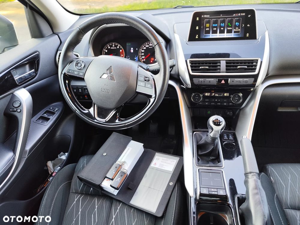 Mitsubishi Eclipse Cross 1.5 T GPF Invite Plus - 7