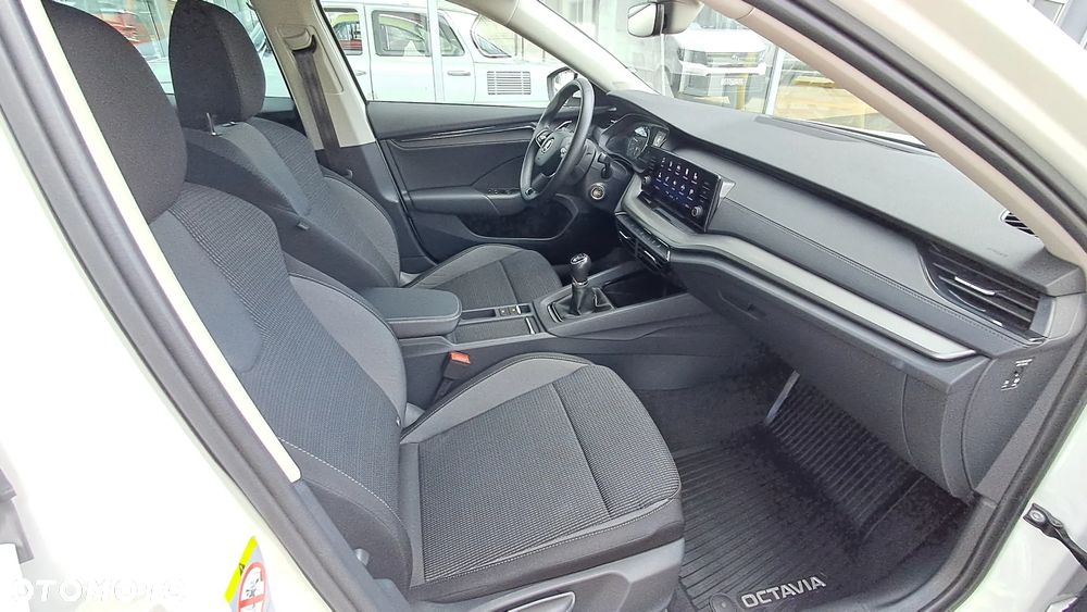 Skoda Octavia 2.0 TDI Ambition - 6