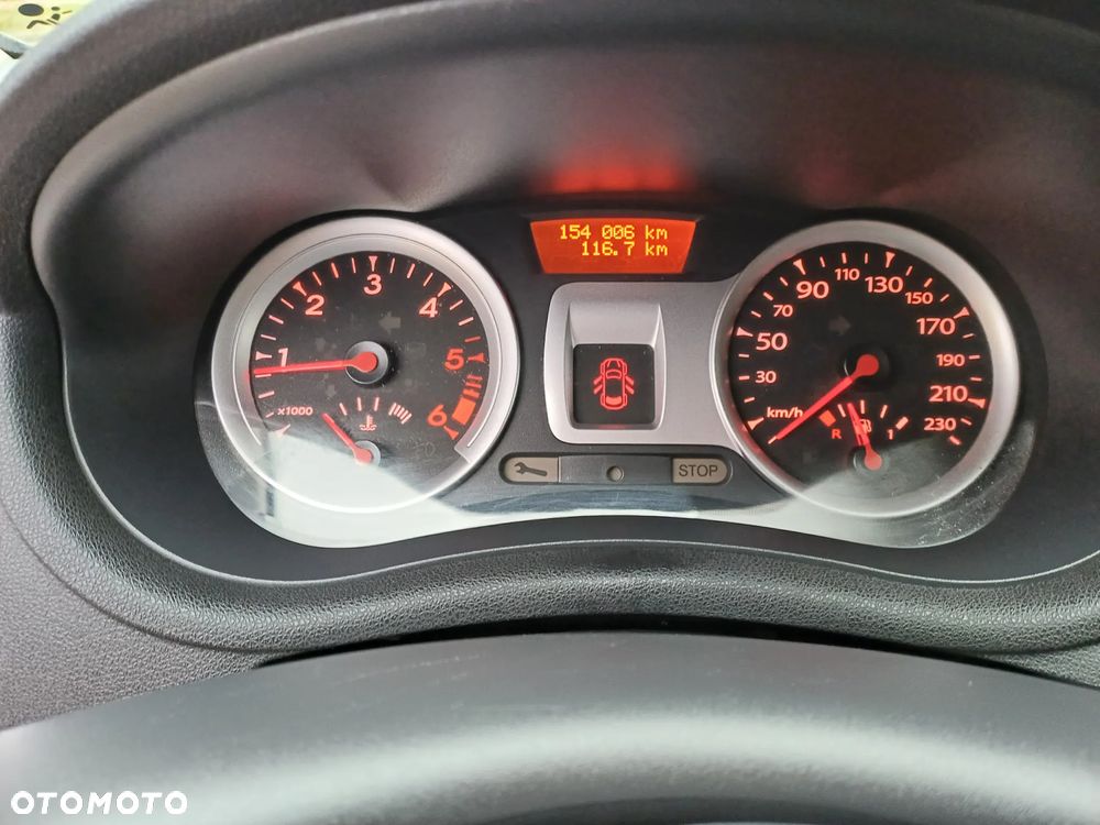 Renault Clio 1.5 dCi Alize - 29